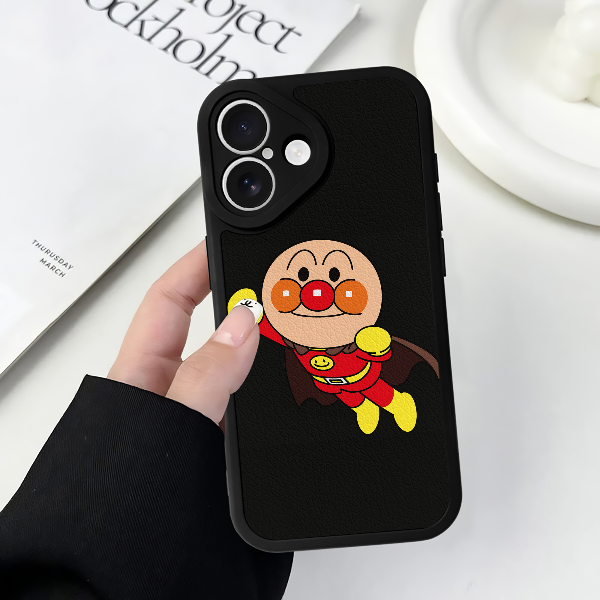 （画像用） アンパンマン Anpanman 【iPhone 16シリーズ対応】シリコンスマホケース（レザー調） 材質：シリコン